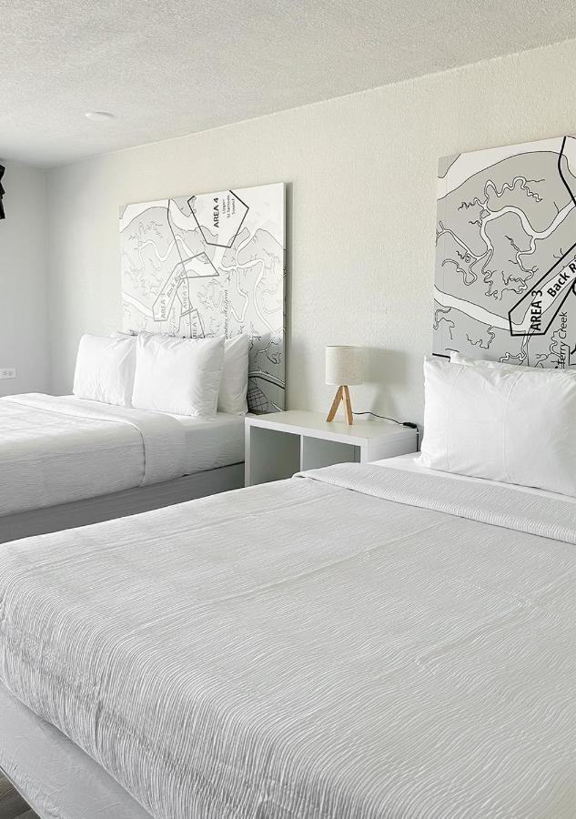 Golden Isles Inn & Suites 브런즈윅 외부 사진