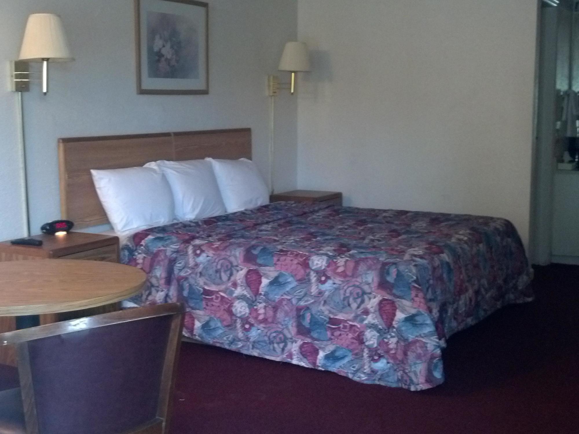 Golden Isles Inn & Suites 브런즈윅 외부 사진
